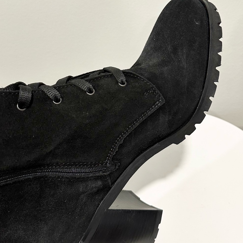 🌹LA CANADIENNE🌹 Parkera Waterproof Block Heel Booties Size: 10 - Picture 13 of 16